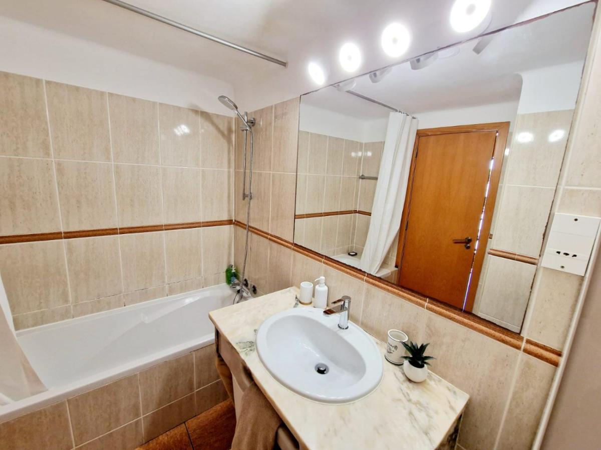 Zarco - Cosy Apartment In Vilamoura With A Balcony With View To The 2 Swimming Pools - Near The Beach & The Marina Quarteira Luaran gambar
