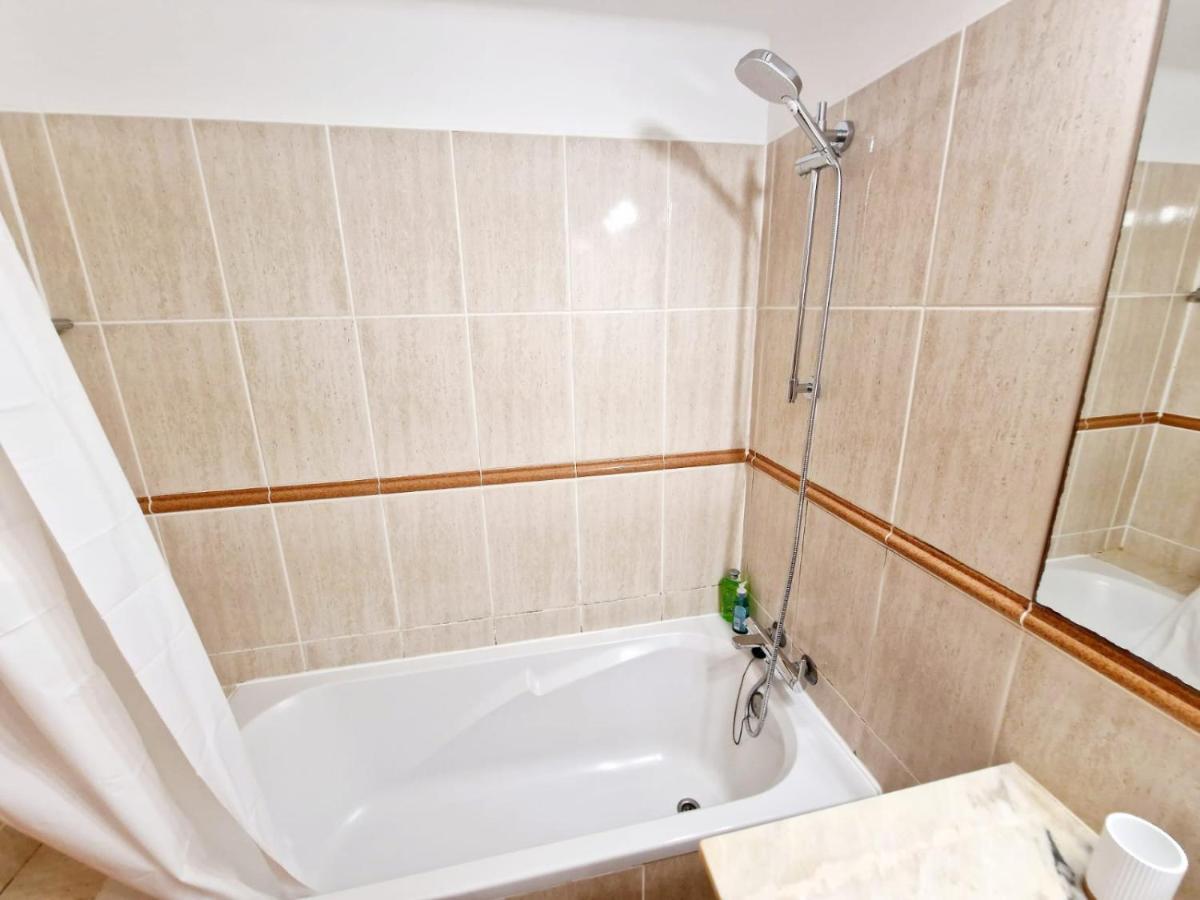 Zarco - Cosy Apartment In Vilamoura With A Balcony With View To The 2 Swimming Pools - Near The Beach & The Marina Quarteira Luaran gambar