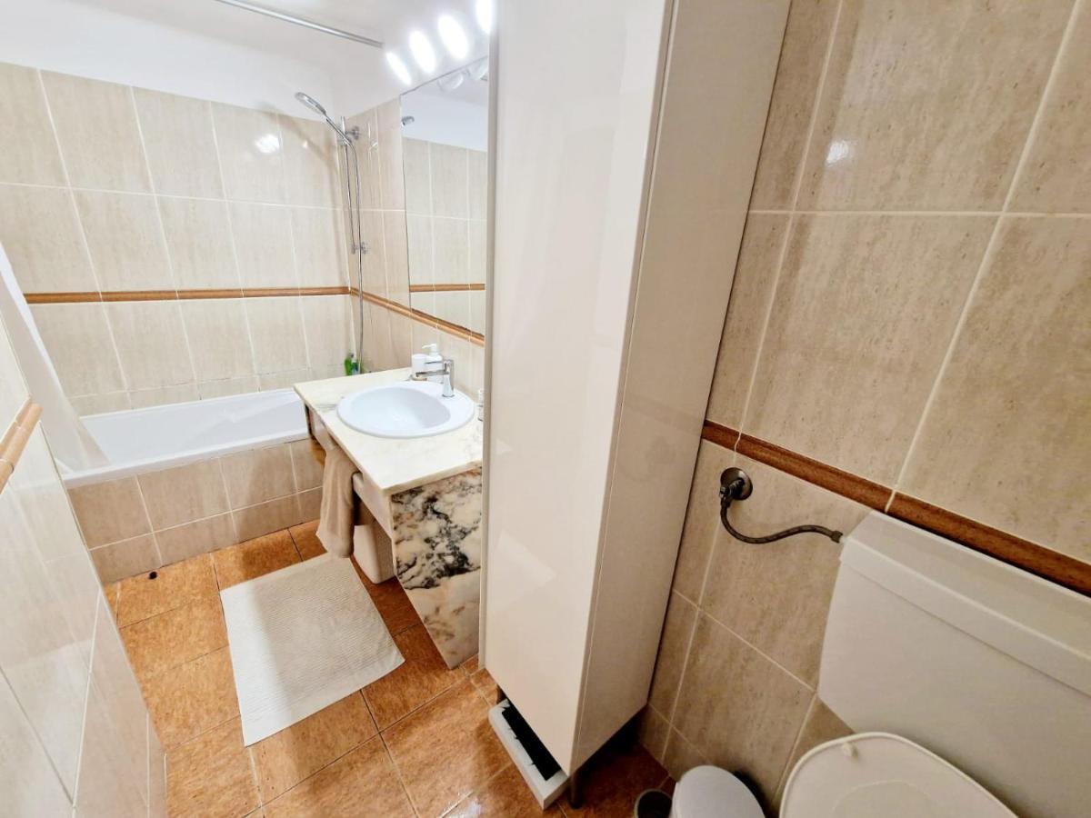 Zarco - Cosy Apartment In Vilamoura With A Balcony With View To The 2 Swimming Pools - Near The Beach & The Marina Quarteira Luaran gambar