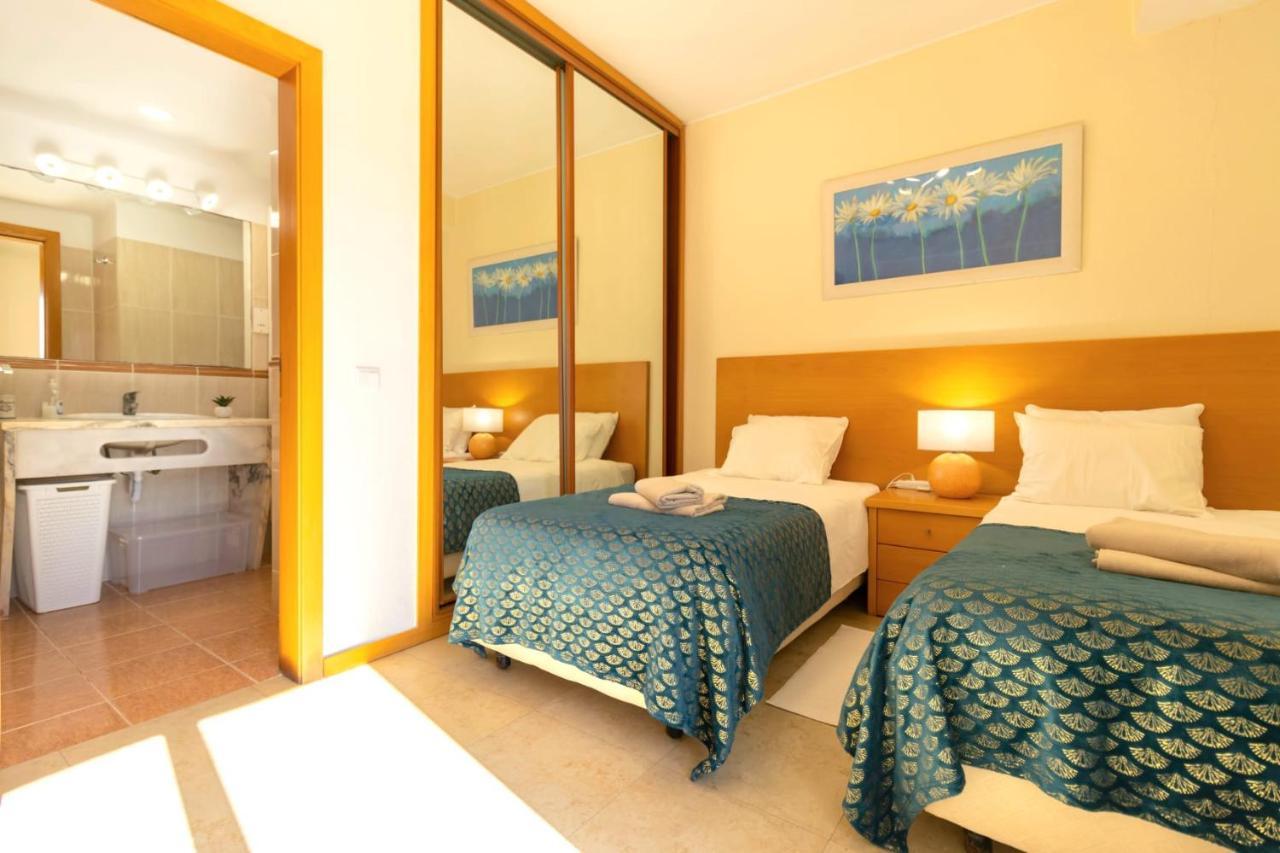Zarco - Cosy Apartment In Vilamoura With A Balcony With View To The 2 Swimming Pools - Near The Beach & The Marina Quarteira Luaran gambar
